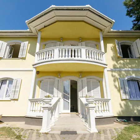 Bella 02 By Interhome * Balatonlelle